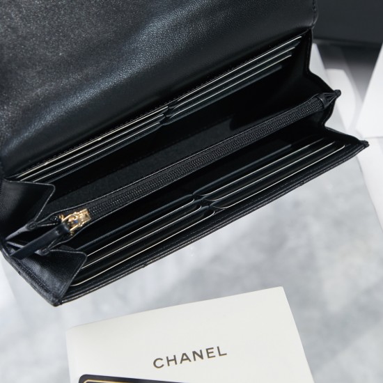 CHANEL Wallet