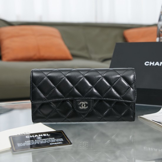 CHANEL Wallet