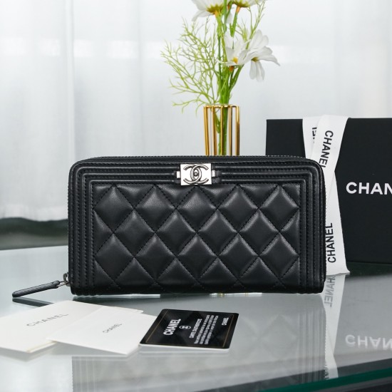 CHANEL Wallet