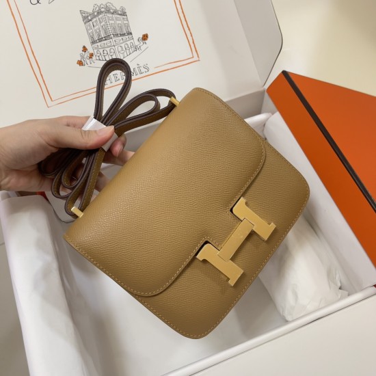 Hermes Constance 19 Epsom