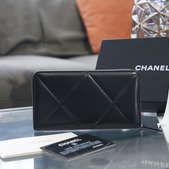 CHANEL Wallet