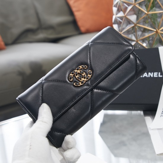 CHANEL Wallet