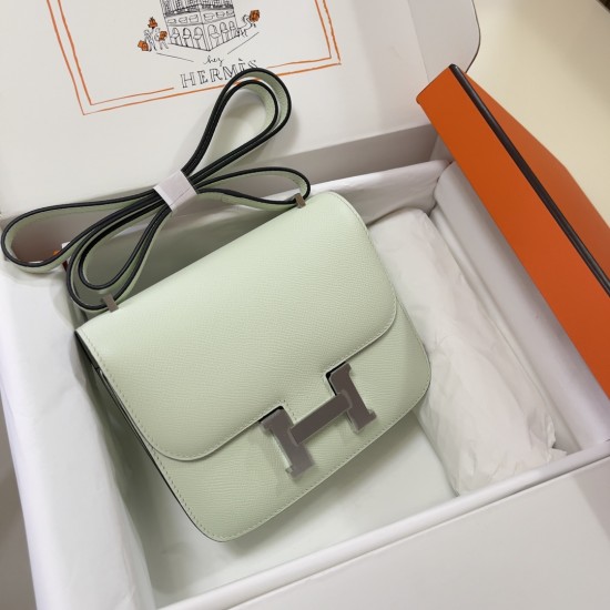 Hermes Constance 19 Epsom