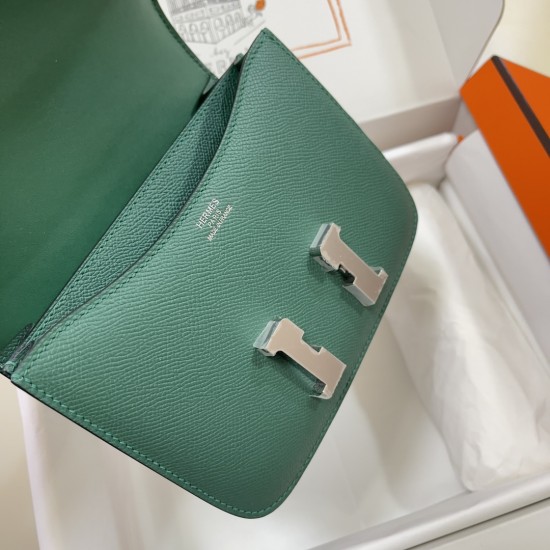 Hermes Constance 19 Epsom