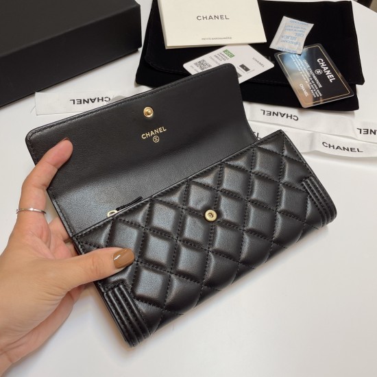 CHANEL Wallet