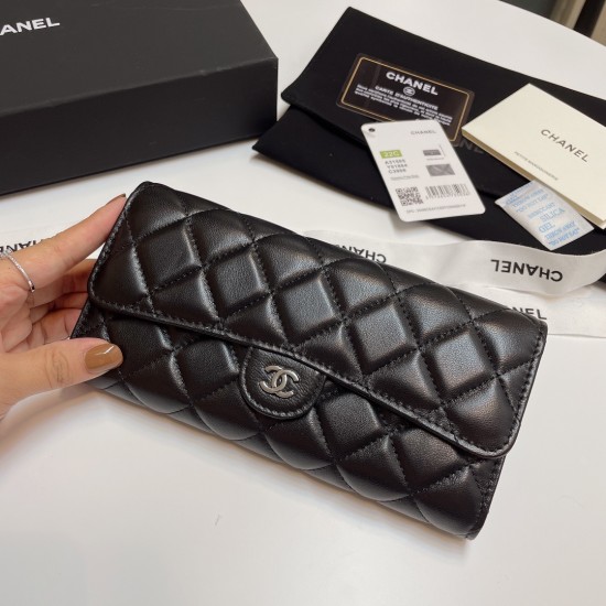 CHANEL Wallet