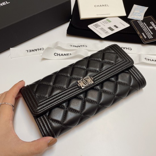 CHANEL Wallet