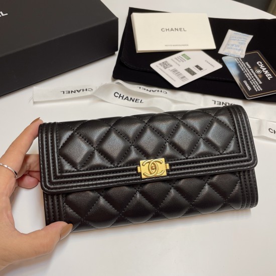 CHANEL Wallet