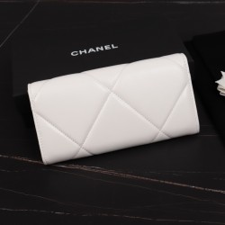 CHANEL Wallet