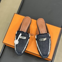 Hermes Iota mule