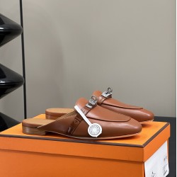 Hermes Iota mule