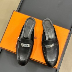 Hermes Iota mule