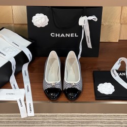 Chanel Ballerinas