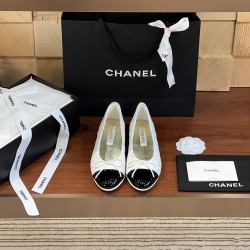 Chanel Ballerinas