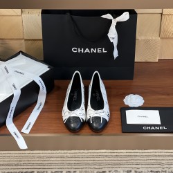 Chanel Ballerinas