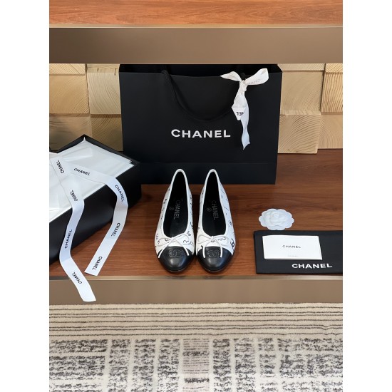 Chanel Ballerinas