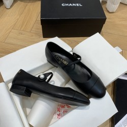 Chanel Ballerinas