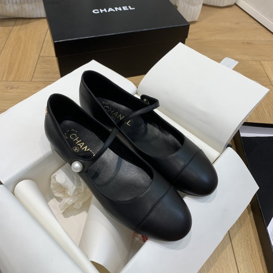 Chanel Ballerinas