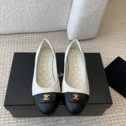 Chanel Ballerinas