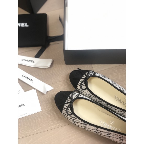 Chanel Ballerinas