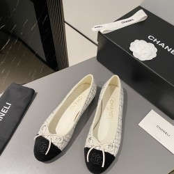 Chanel Ballerinas