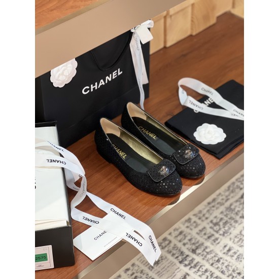 Chanel Ballerinas