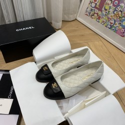 Chanel Ballerinas