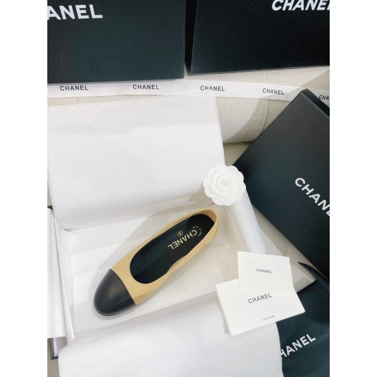 Chanel Ballerinas