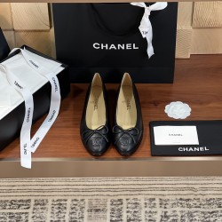 Chanel Ballerinas