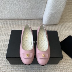 Chanel Ballerinas