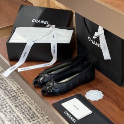 Chanel Ballerinas