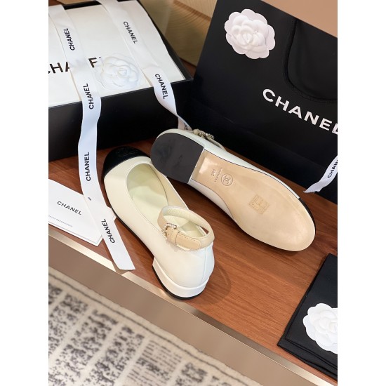 Chanel Ballerinas