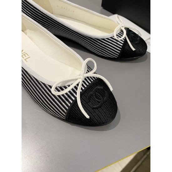 Chanel Ballerinas