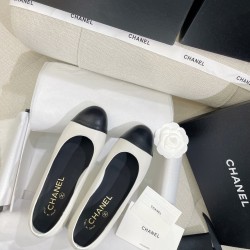 Chanel Ballerinas