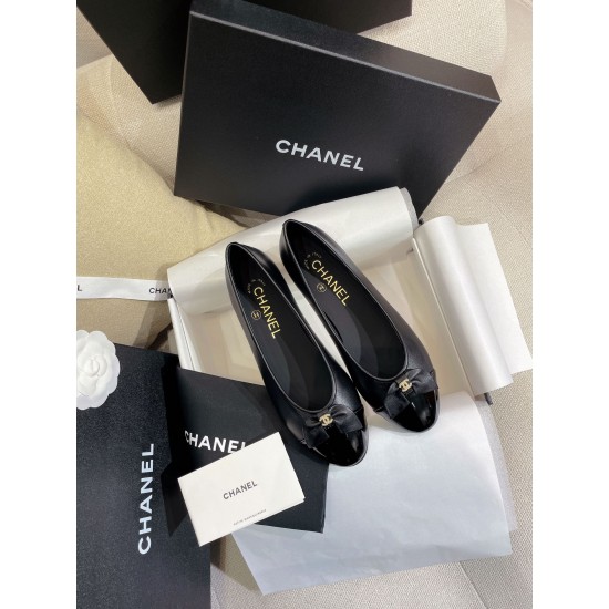 Chanel Ballerinas