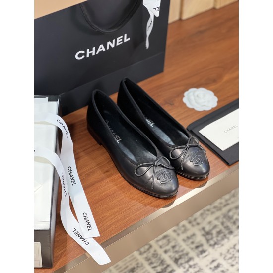 Chanel Ballerinas