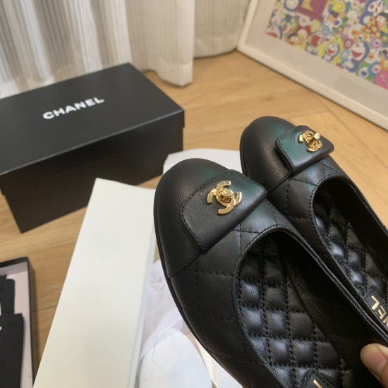 Chanel Ballerinas