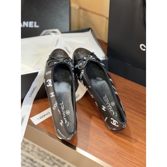 Chanel Ballerinas