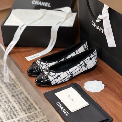 Chanel Ballerinas