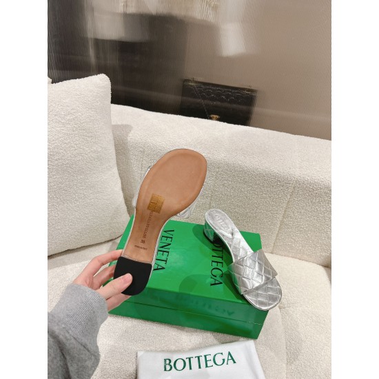 Bottega Veneta BV Flat Slippers