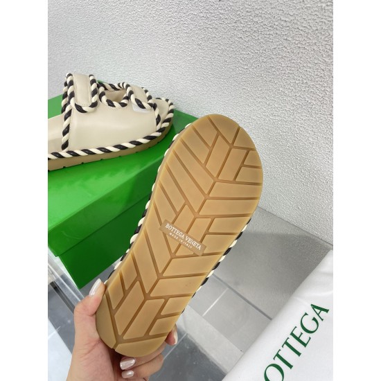 Bottega Veneta BV Sandals