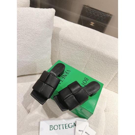 Bottega Veneta BV Sandals