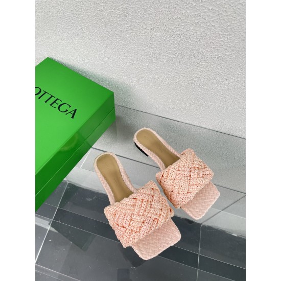 Bottega Veneta BV Flat Slippers