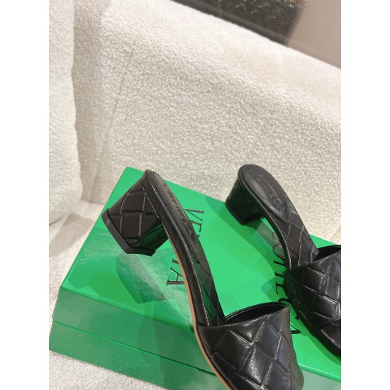 Bottega Veneta BV Flat Slippers