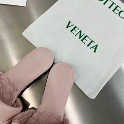 Bottega Veneta BV Flat Slippers