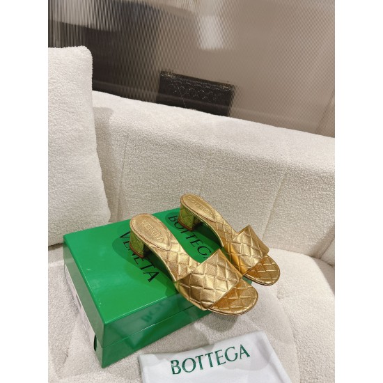 Bottega Veneta BV Flat Slippers