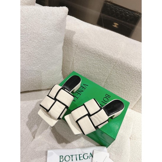 Bottega Veneta BV Sandals