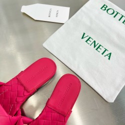 Bottega Veneta BV Flat Slippers