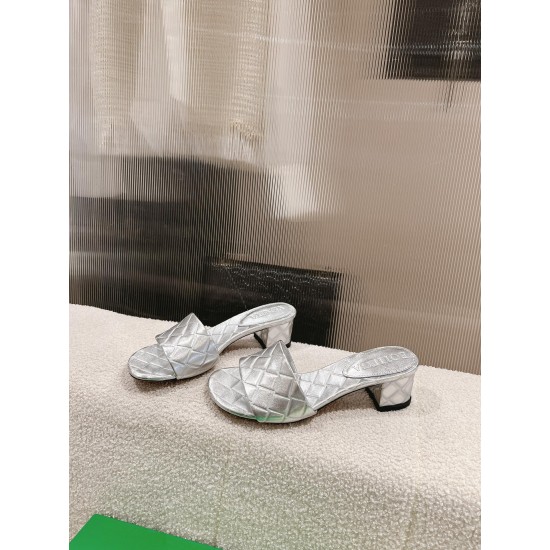 Bottega Veneta BV Flat Slippers