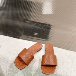 Bottega Veneta BV Flat Slippers